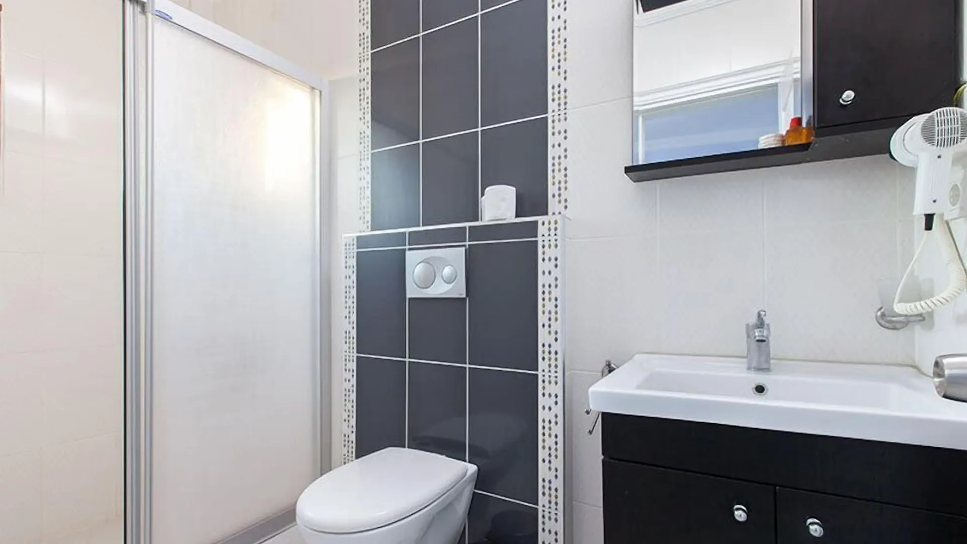 Sufi Apart Otel Istanbul 2*,